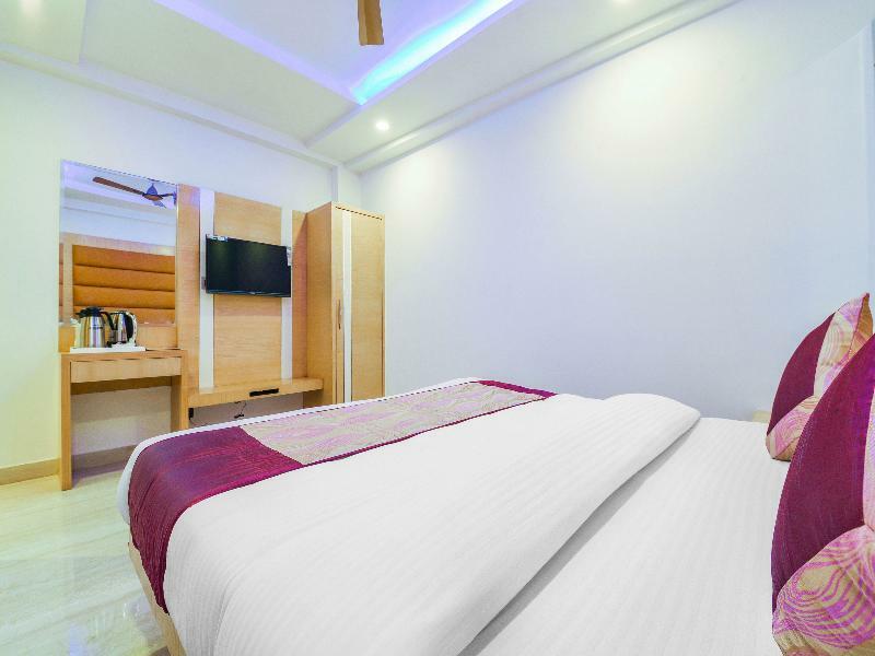 Oyo 15836 Pleasure River Front Resort Tuem Extérieur photo