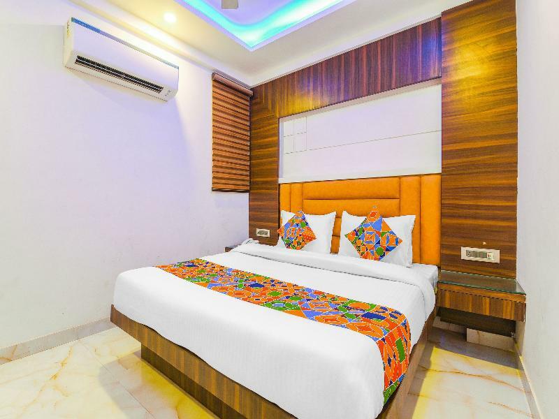 Oyo 15836 Pleasure River Front Resort Tuem Extérieur photo